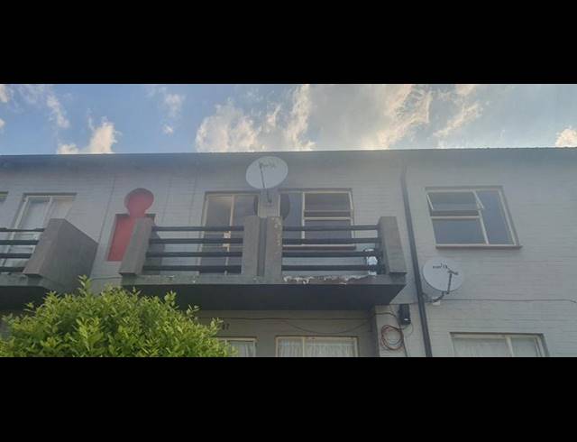 3 BEDROOM APARTMENT FOR SALE IN PARADISE